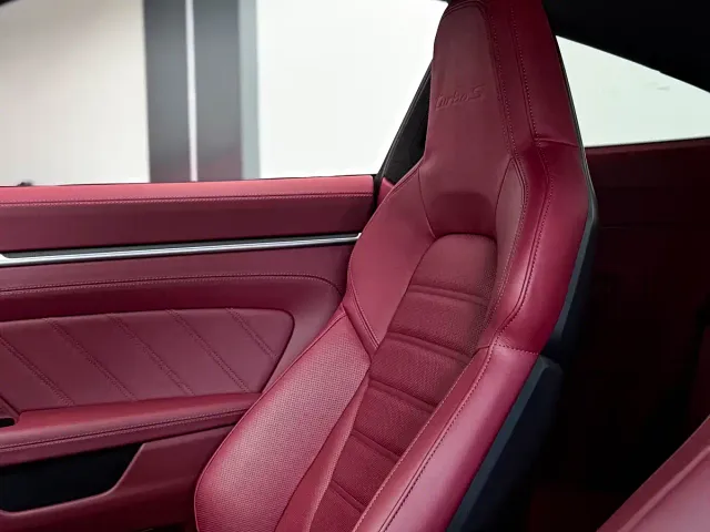 Porsche 911 — Фото автомобиля 19