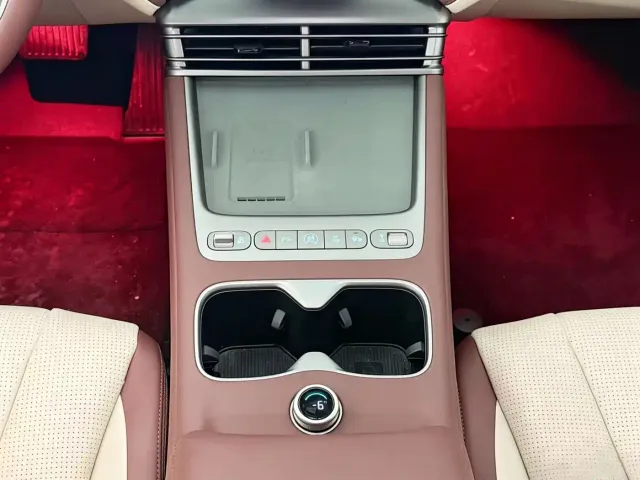 BYD Seal 07 DM-i — Фото автомобиля 12
