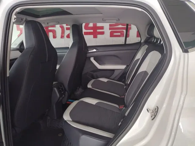 Volkswagen Tharu — Фото автомобиля 3
