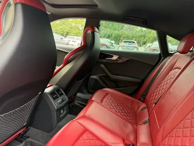 Audi S5 — Фото автомобиля 11