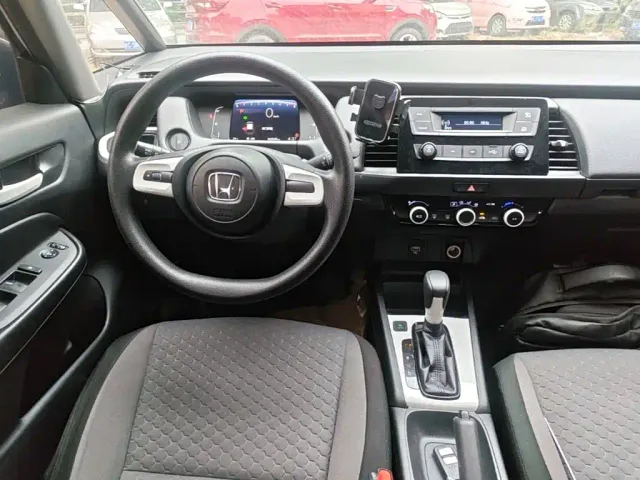 Honda Fit — Фото автомобиля 12