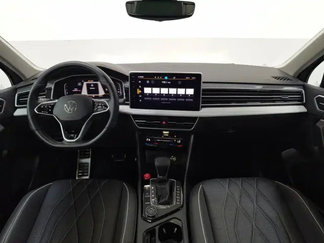 Volkswagen Tiguan L — Фото автомобиля 24