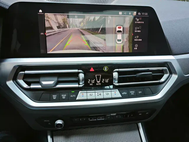 BMW 3 Series — Фото автомобиля 24