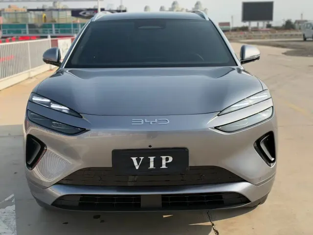 BYD Sealion 06 — Фото автомобиля 2