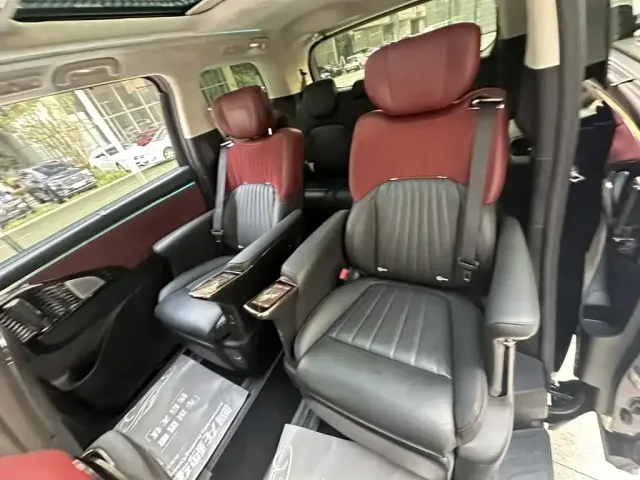GAC Trumpchi Trumpchi E9 2024 E9 Master Edition — Фото автомобиля 9