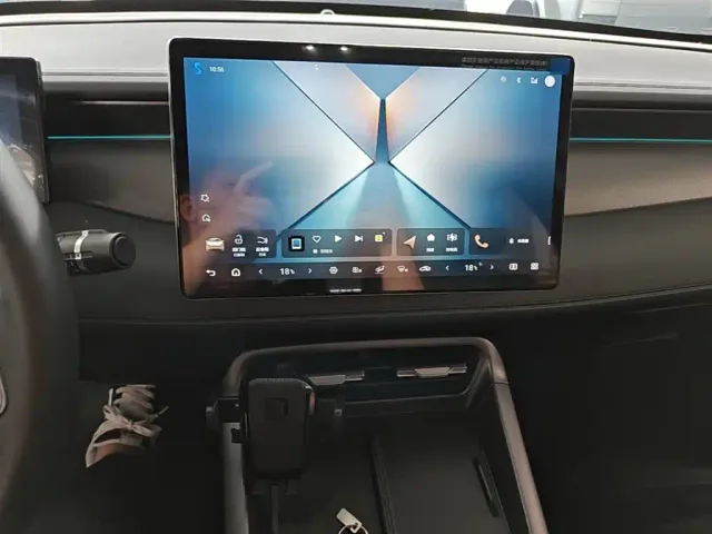 BYD Qin PLUS — Фото автомобиля 12
