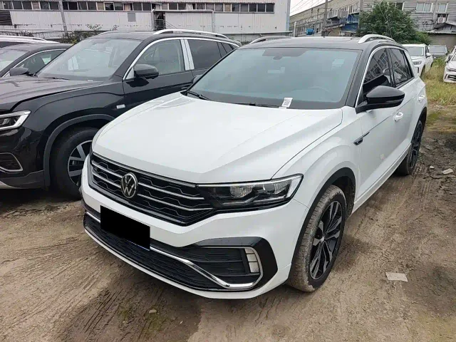 Volkswagen T-Roc — Фото автомобиля 2