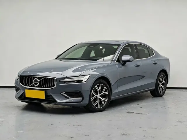 Фотография автомобиля — Volvo S60