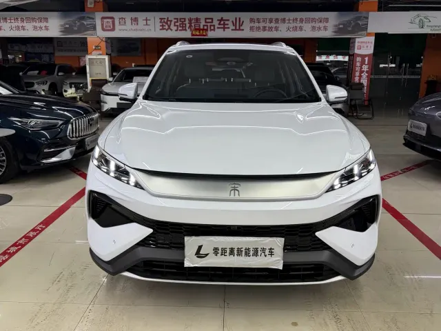 BYD Song Pro — Фото автомобиля 2