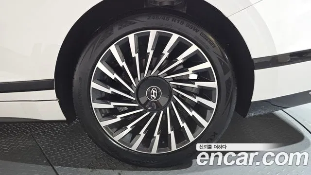 Hyundai Grandeur — Фото автомобиля 17