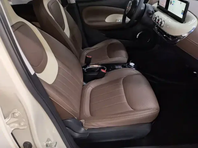 Wuling Bingo — Фото автомобиля 24
