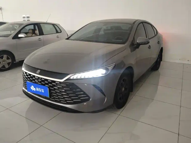 Фотография автомобиля — BYD Qin PLUS