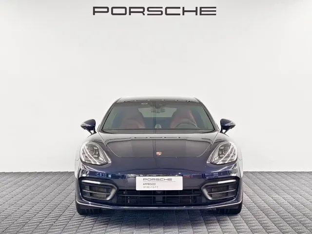 Porsche Panamera — Фото автомобиля 2