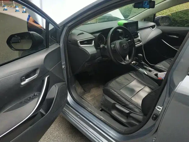 Toyota Corolla — Фото автомобиля 9