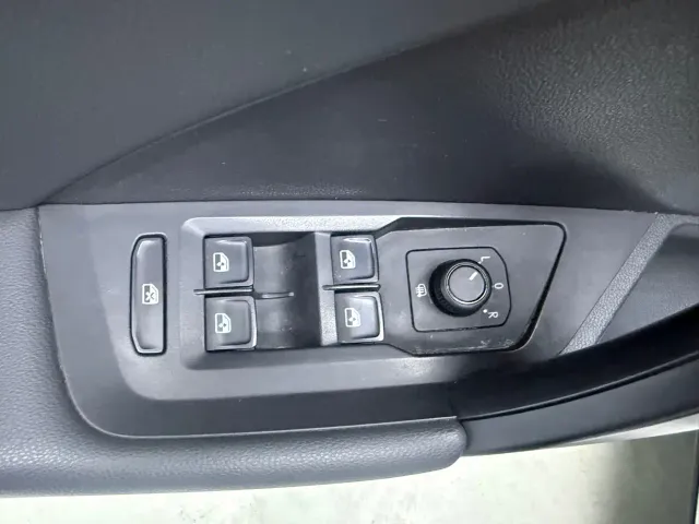 Volkswagen Tharu — Фото автомобиля 9