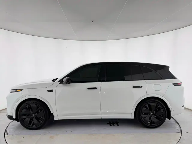 Li Auto L7 — Фото автомобиля 4
