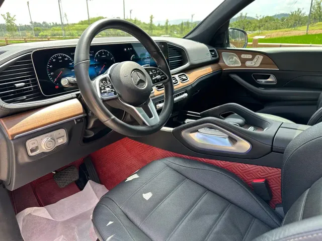 Mercedes-Benz GLS-Class — Фото автомобиля 7