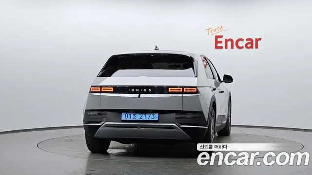 Hyundai Ioniq5 — Фото автомобиля 3
