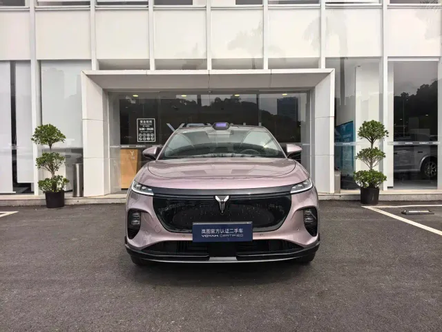 Voyah Auto Voyah Zhiyin 2025 Model 2WD Huawei Qiankun Edition — Фото автомобиля 2