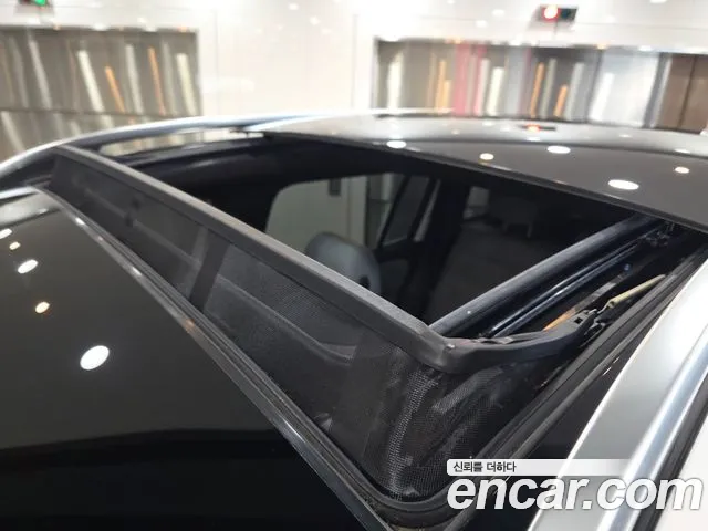 Mercedes-Benz GLB-Class — Фото автомобиля 14