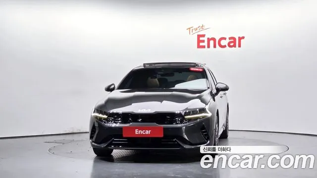 Kia K5 Signature — Фото автомобиля 2