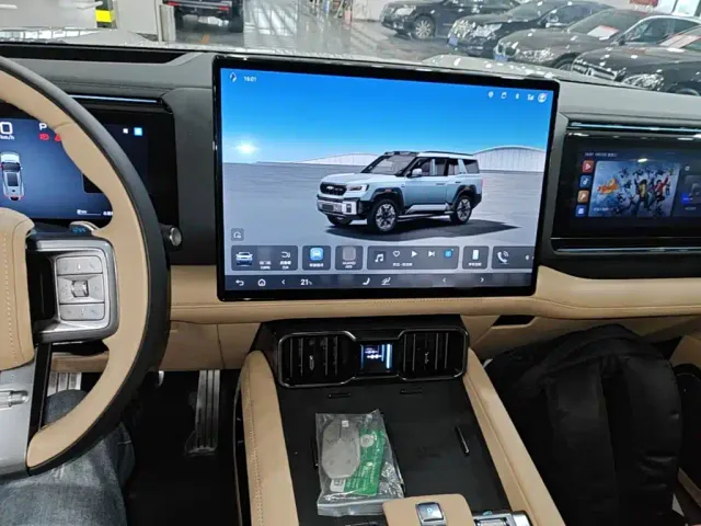 BYD FangChengBao Leopard 8 — Фото автомобиля 9