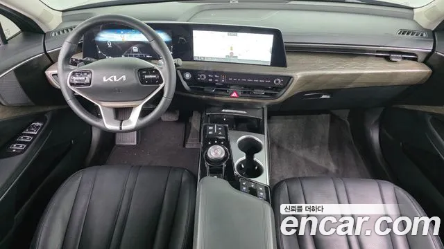 Kia K8 — Фото автомобиля 7