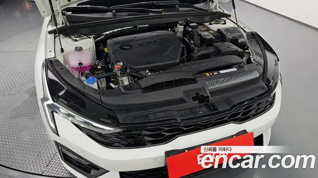 Kia K5 Новый K5 3 поколение 2.0 LPi(Для проката) — Фото автомобиля 6