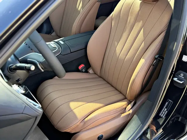 Mercedes-Benz E-Class — Фото автомобиля 7