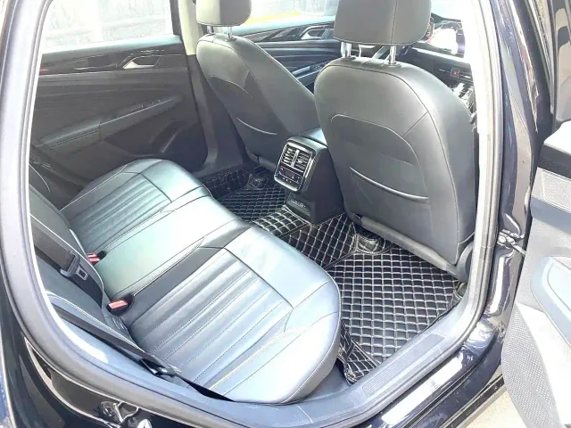Volkswagen Passat — Фото автомобиля 6