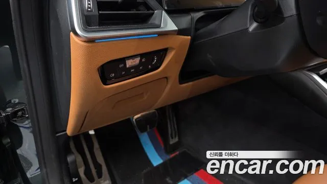 BMW i4 — Фото автомобиля 28