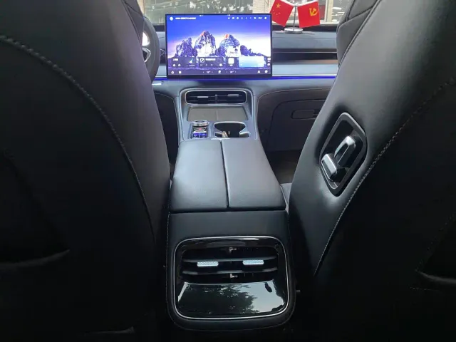 Chery Tiggo 8 PLUS — Фото автомобиля 17