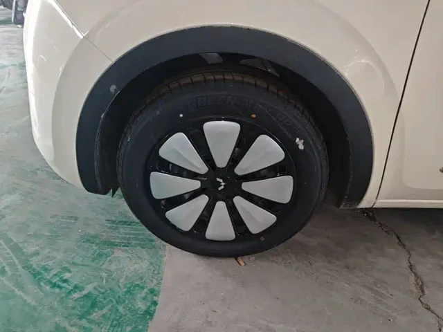 Wuling Bingo — Фото автомобиля 22