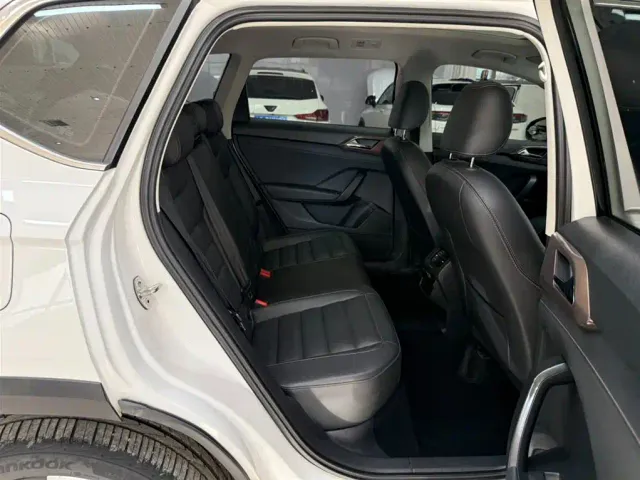 Volkswagen Tharu — Фото автомобиля 22