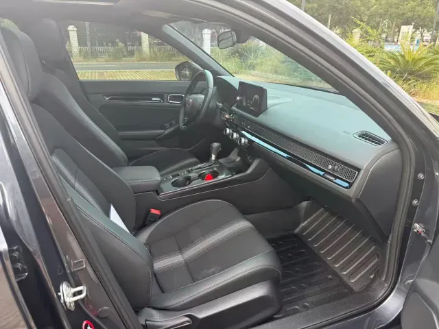 Honda Civic — Фото автомобиля 7
