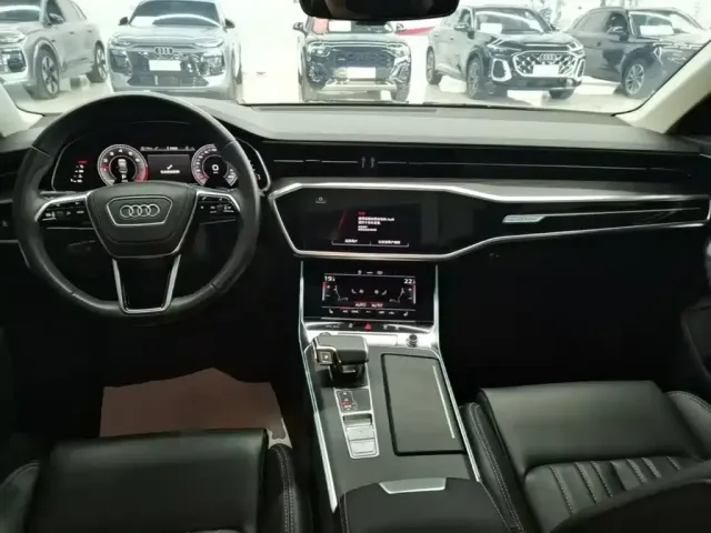 Audi A6L — Фото автомобиля 5