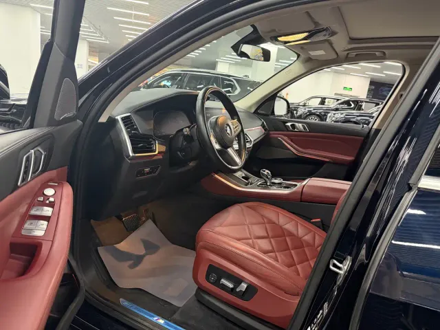 BMW X5 — Фото автомобиля 5