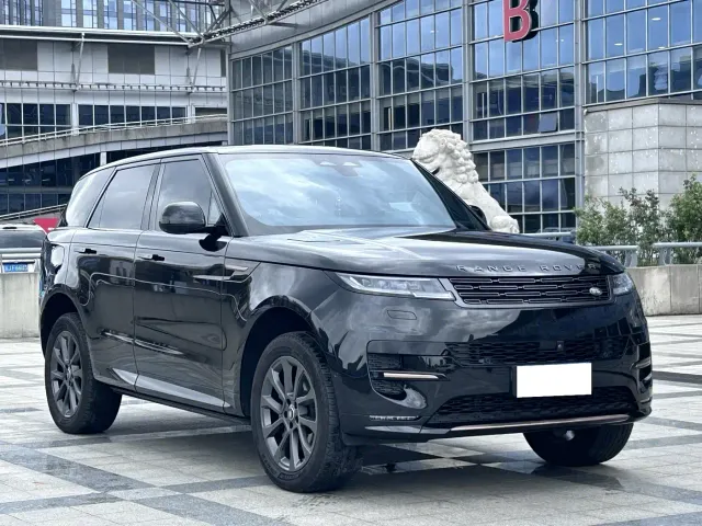 Land Rover Range Rover Sport — Фото автомобиля 3