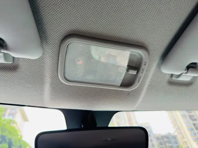 Wuling Hongguang Mini EV — Фото автомобиля 12