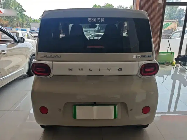 Wuling Hongguang Mini EV — Фото автомобиля 5