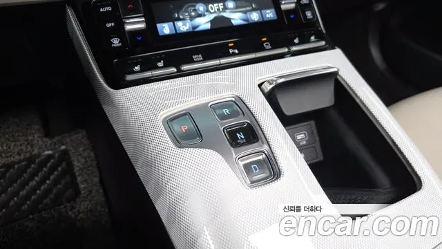 Hyundai Grandeur Новый Grandeur IG — Фото автомобиля 9