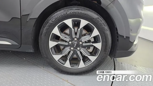 Kia Canival Carnival 4 поколение Бензин 7 мест Signature — Фото автомобиля 21