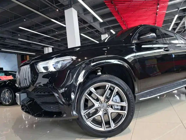 Mercedes-Benz GLE Coupe AMG — Фото автомобиля 8