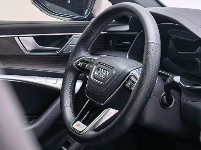 Audi A6L — Фото автомобиля 18