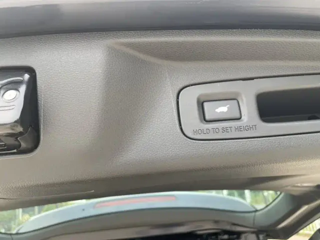 Honda Odyssey 2026 2.0L e:HEV Sharp·Intelligent Edition — Фото автомобиля 9