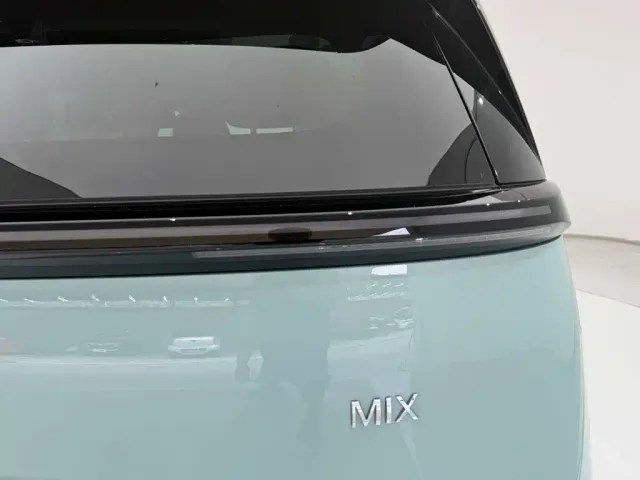 Zeekr Mix — Фото автомобиля 6