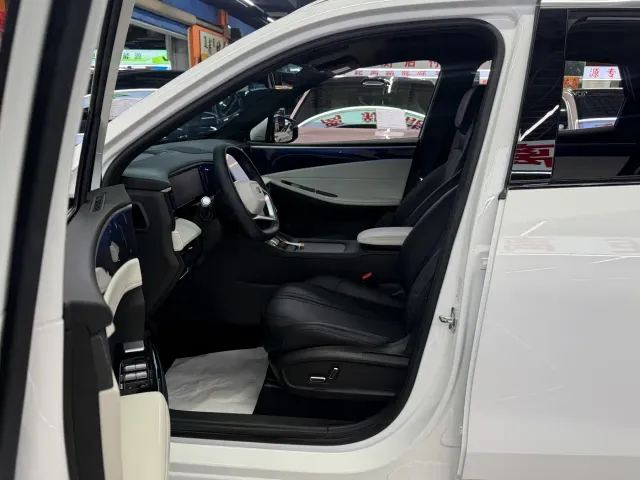 Geely Galaxy L7 — Фото автомобиля 7
