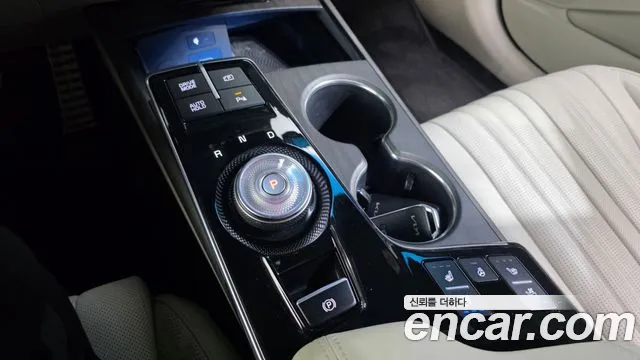 Kia K8 2.5 Бензин 2WD — Фото автомобиля 9