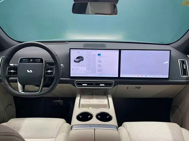 Li Auto L7 — Фото автомобиля 15