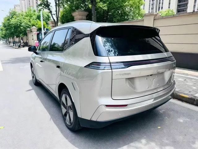 GAC Aion Y — Фото автомобиля 4